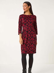 Roman Red Geometric Pleated Pocket Shift Dress - Image 2 of 5