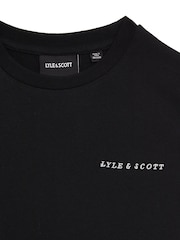 تيشِرت قطن 100% مطرَّز بشعار نصي من Lyle & Scott - صورة 2 من 3