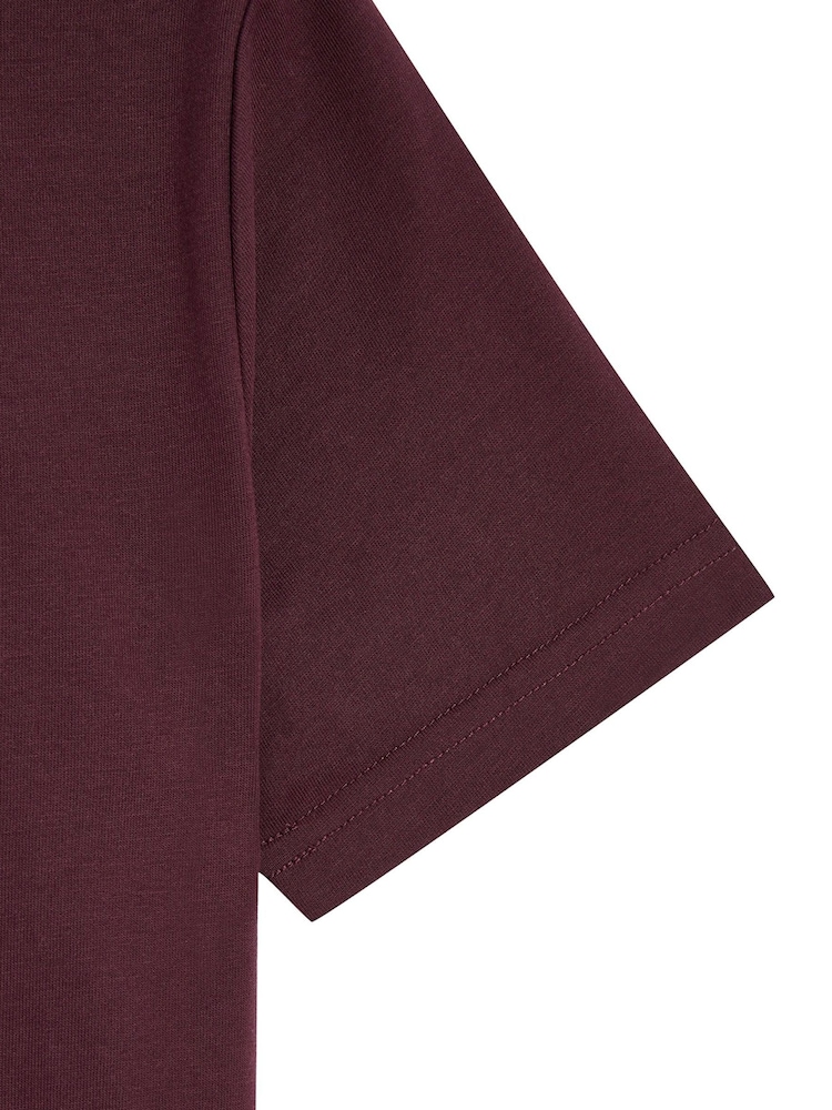 Lyle & Scott Red Sports T-Shirt - Image 3 of 3