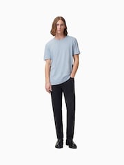 AllSaints Figure Short Sleeve Crew Shorts - Изображение 3 из 6