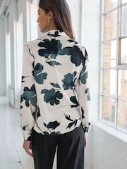 Brown Print Long Sleeve V-Neck Blouse - Image 2 of 3