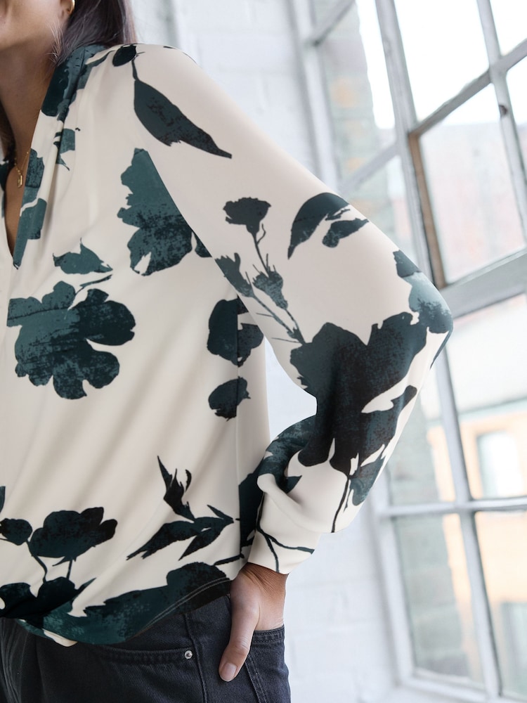 Brown Print Long Sleeve V-Neck Blouse - Image 3 of 3