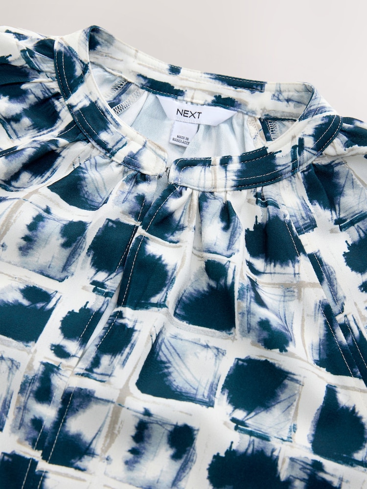 Ecru/Navy Grid Print Print Long Sleeve V-Neck Blouse - Image 2 of 3
