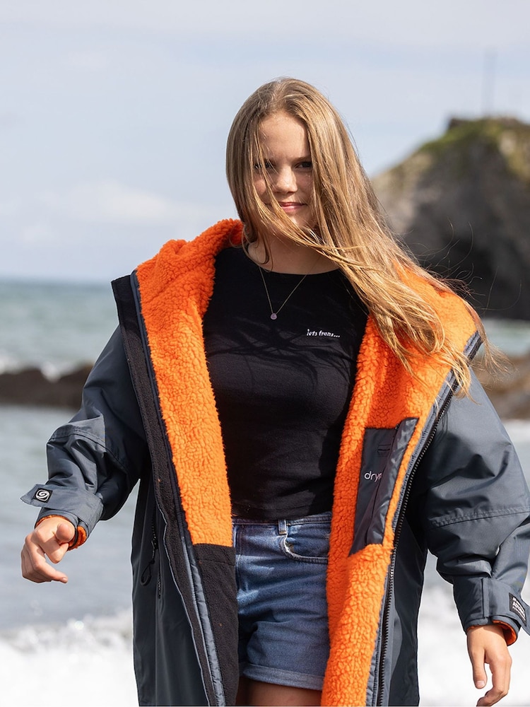 Grau - dryrobe Advance Kids Long Sleeve Changing Robe - Bild 1 von 3 Grau - dryrobe Advance Kids Long Sleeve Changing Robe - Bild 1 von 3