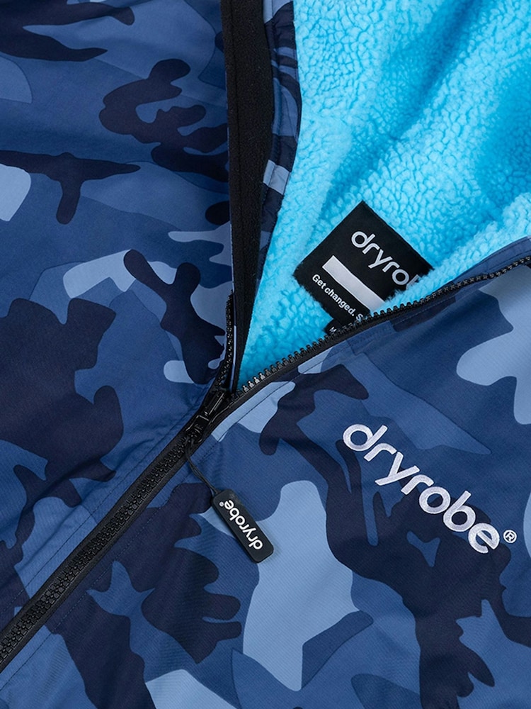 dryrobe Blue Advance Kids Long Sleeve Changing Robe - Image 11 of 11