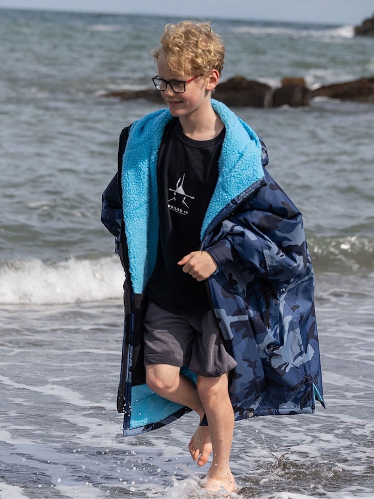 dryrobe Blue Advance Kids Long Sleeve Changing Robe - Image 2 of 11