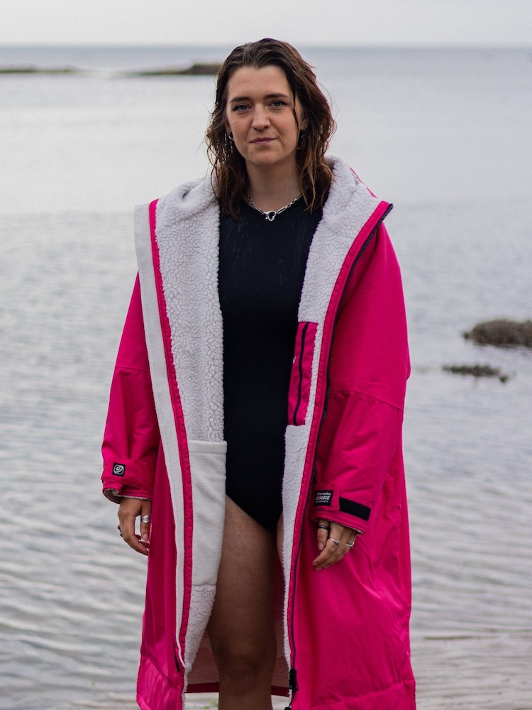 dryrobe Pink Advance Adult Long Sleeve Changing Robe - Image 1 of 13