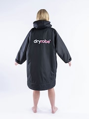 dryrobe Black/Chrome Advance Kids Long Sleeve Changing Robe - Image 3 of 8