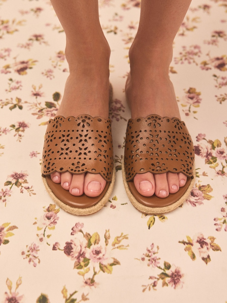 Tan Brown Tabitha Simmons x Next Darcy Leather Round Toe Laser Cut Espadrille Mules - Image 7 of 11