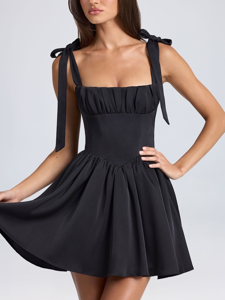 Oh Polly Draped Corset Mini Dress - صورة 5 من 5 Oh Polly Draped Corset Mini Dress - صورة 5 من 5
