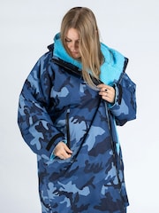 Синий - Халат для переодевания с длинными рукавами для взрослых dryrobe Advance - Изображение 4 из 13