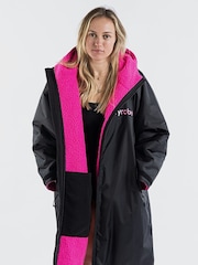 dryrobe Black Dark Advance Adult Long Sleeve Changing Robe - Image 1 of 13