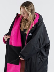 dryrobe Black Dark Advance Adult Long Sleeve Changing Robe - Image 5 of 13