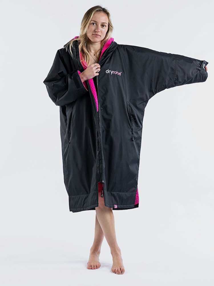 dryrobe Black Dark Advance Adult Long Sleeve Changing Robe - Image 8 of 13