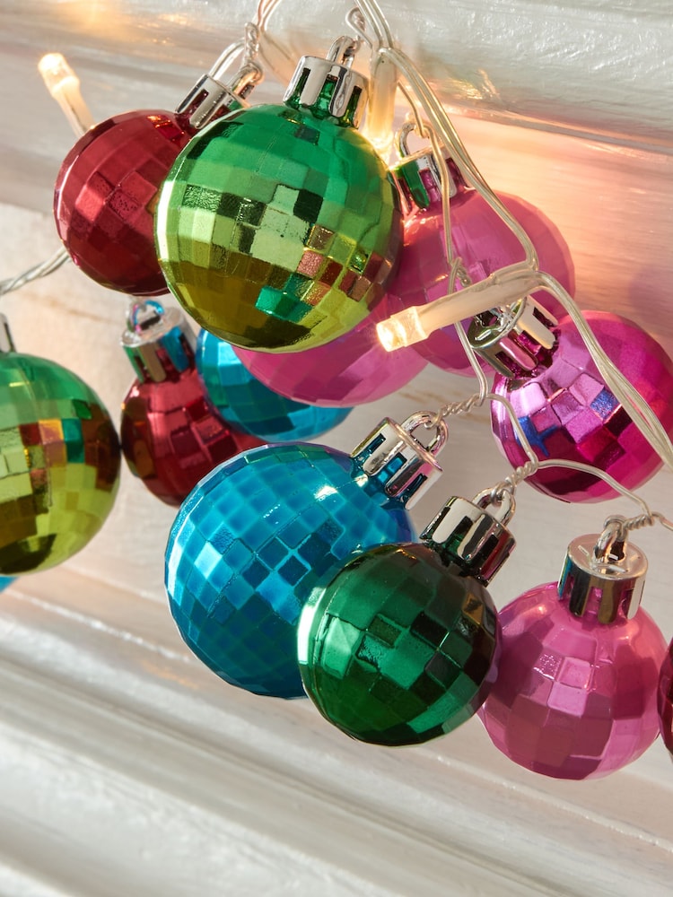 Bright Lit Bauble Christmas Garland - Image 2 of 4 Bright Lit Bauble Christmas Garland - Image 2 of 4