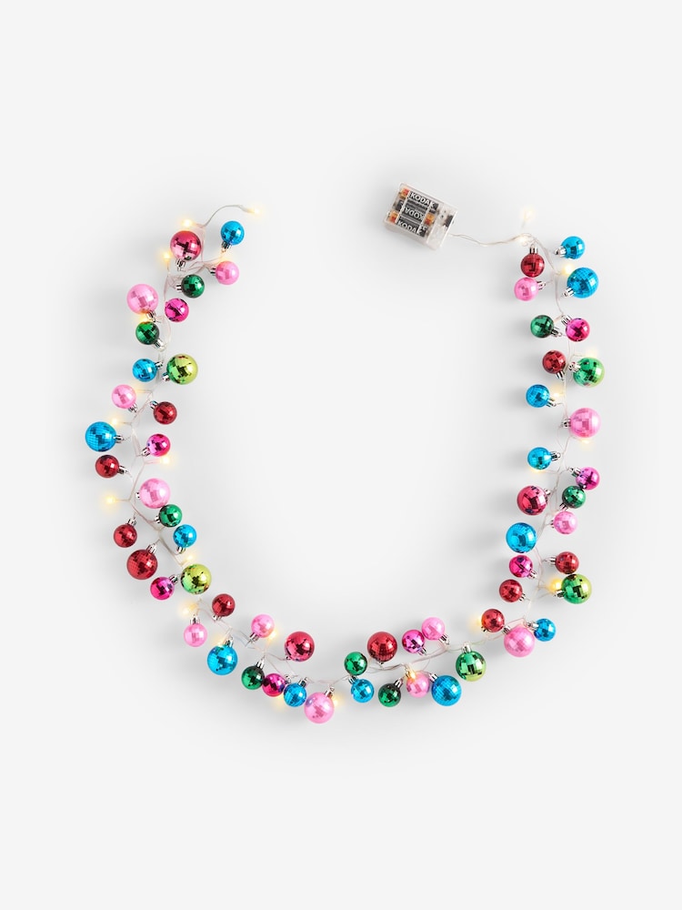 Bright Lit Bauble Christmas Garland - Image 4 of 4 Bright Lit Bauble Christmas Garland - Image 4 of 4
