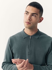 Sage zelena - Zip vrat - Premium pletena polo majica v standardnem kroju z dolgimi rokavi - Slika 4 iz 7