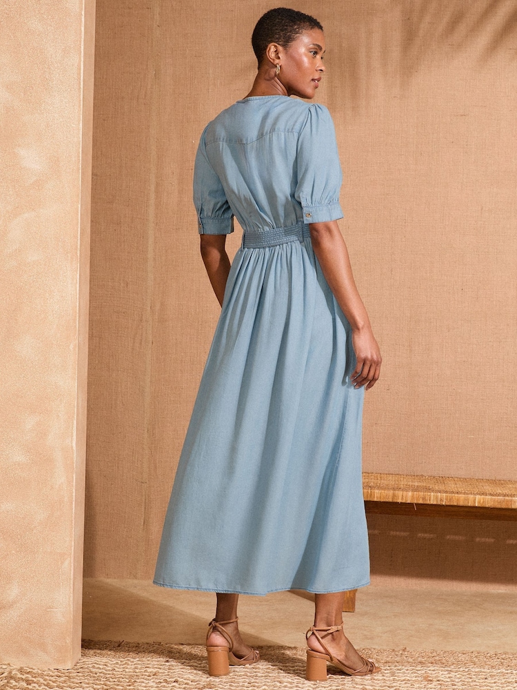 Love & Roses Light Blue Denim Square Neck Short Sleeve Belted Button Through Mid Dress - Image 3 of 4