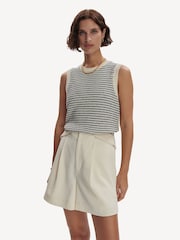 Varley Birch Mariya Easy Pleat 4.5 Shorts - Image 4 of 7