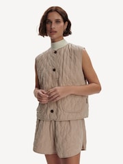 Varley Light Taupe Karla Quilted Gilet - Image 4 of 6