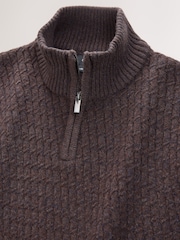 Castanho - Blusa texturizada com decote em um quarto e zíper, corte regular - Imagem 7 de 8