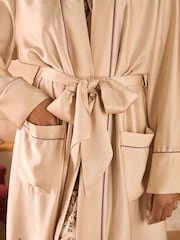 Laura Ashley Champagne Gold Uffington Roses Long Line Robe - Image 4 of 11