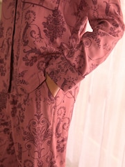 لون روزوود - طقم بيجامة Josette بأزرار كاملة من Laura Ashley - صورة 5 من 10