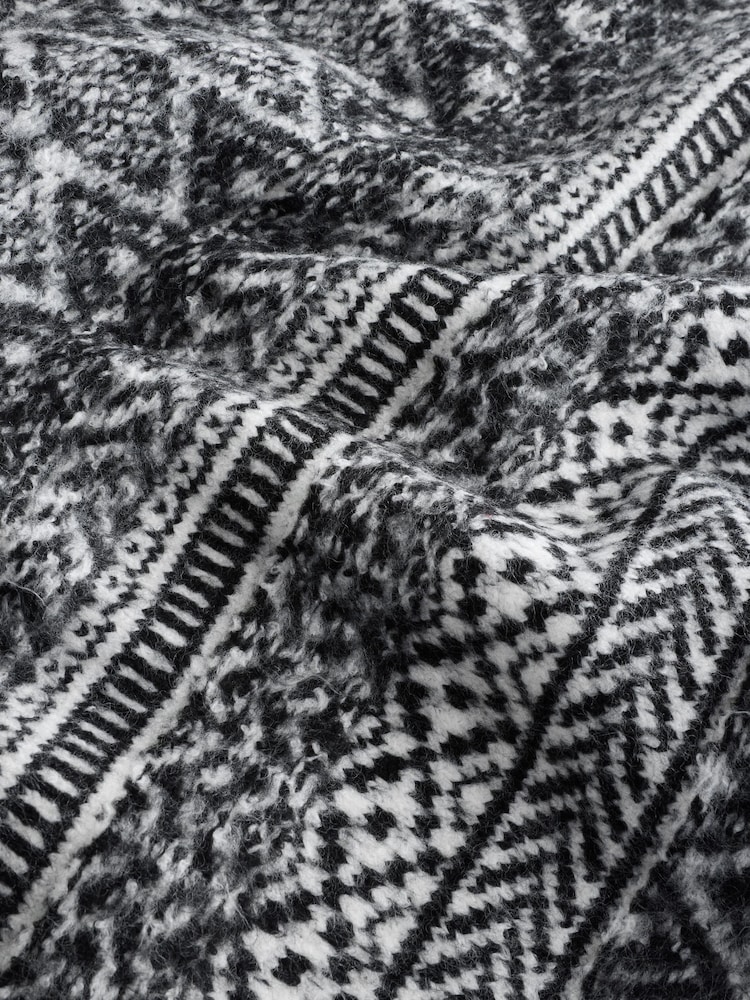 Preto/Branco - Blusa de gola redonda Crew Neck com estampa Fairisle Pattern de corte Regular Fit - Imagem 9 de 9