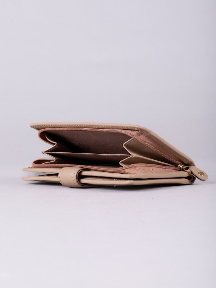 Lakeland Leather Brown Medium Tab Purse - Image 4 of 5