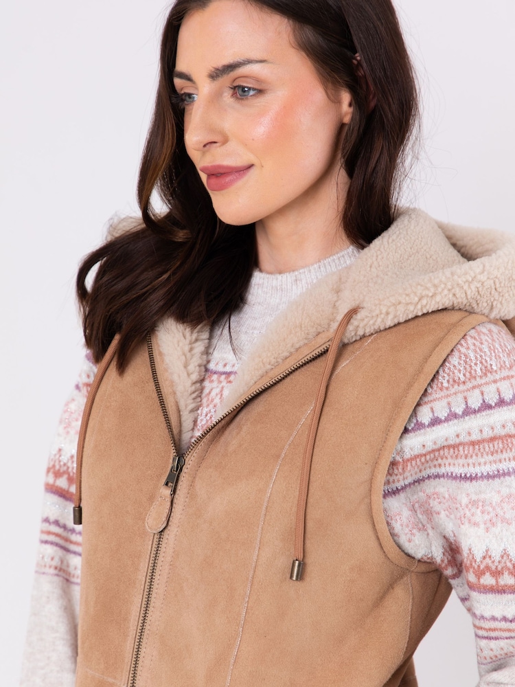 Lakeland Leather Brown Grasmoor Shearling Hooded Gilet - Image 8 of 8