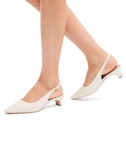 Cream - Čevlji z odprto peto Carvela Carina - Slika 1 iz 5