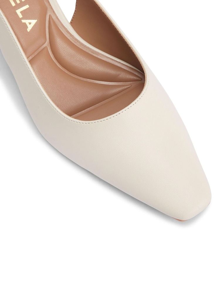 Cream - Čevlji z odprto peto Carvela Carina - Slika 5 iz 5 Cream - Čevlji z odprto peto Carvela Carina - Slika 5 iz 5