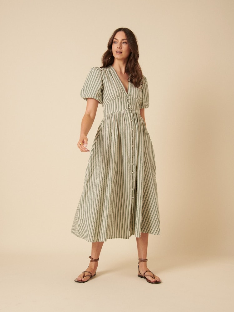 Nobodys Child Green Starlight Short Sleeve Midi Dress Loraya Conversation - Image 1 of 4 Nobodys Child Green Starlight Short Sleeve Midi Dress Loraya Conversation - Image 1 of 4