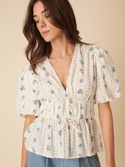 Nobodys Child White Cordelia Floral Print Tie Front Top - Image 1 of 4