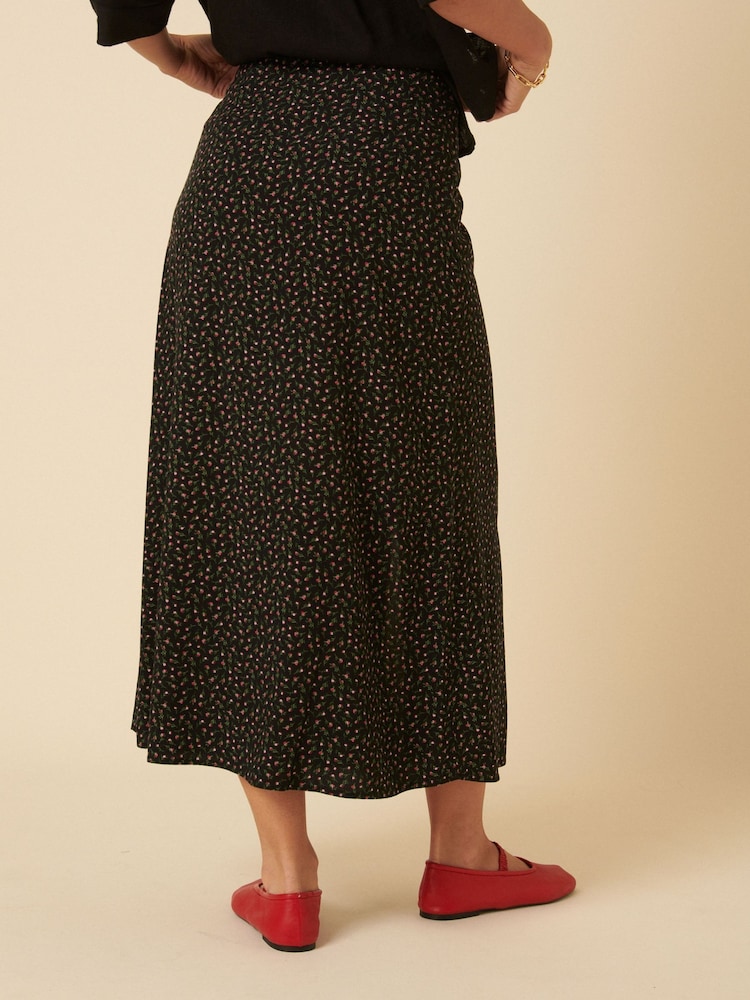 Nobodys Child Black Sadie Floral Skirt - Image 1 of 4