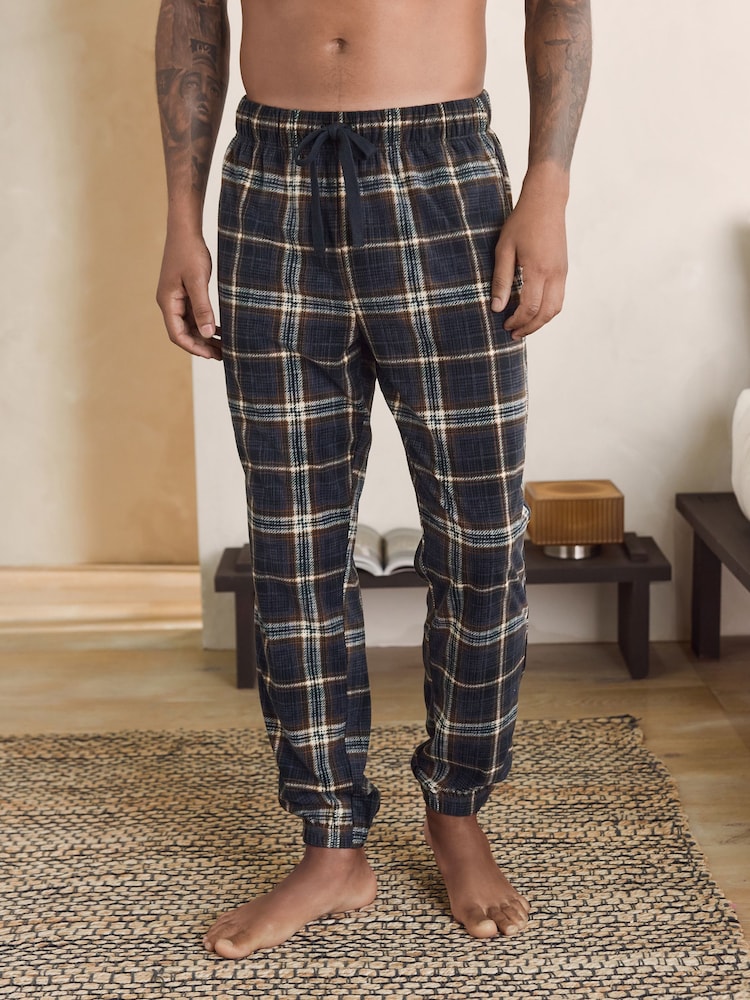 Diseño a cuadros en negro/neutro - Motionflex Corded Cosy Cuffed Pyjama Bottoms - Imagen 1 de 9