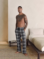 Neutral/Black Check Motionflex Cosy Open Hem Pyjama Bottoms 2 Pack - Image 11 of 14