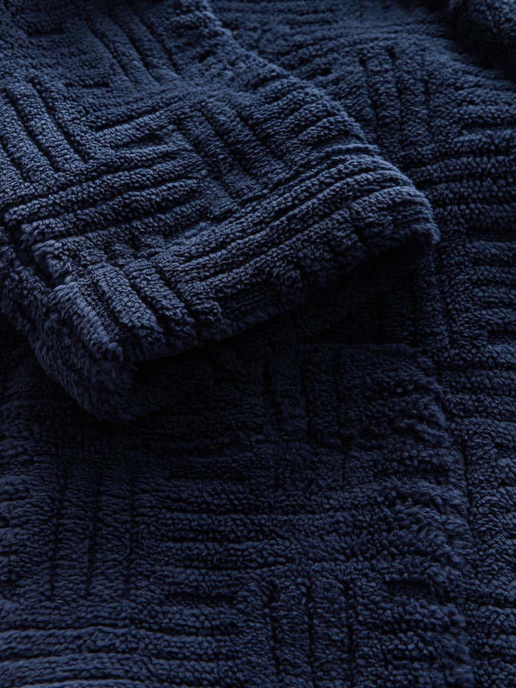 أزرق داكن أزرق - رداء حمام من الفرو الصناعي منقوش - Image 9 of 9