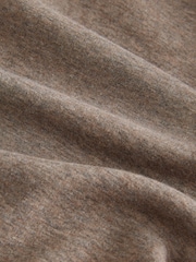 בגוון אבן טבעי - קפוצ'ון קטיפתי עם רוכסן מלא ובטנה - תמונה 9 מתוך 9