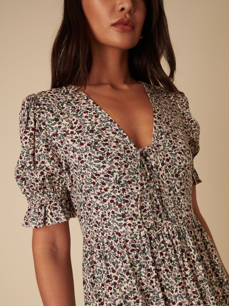 Nobodys Child Green Lia Ditsy Floral Tiered Midi Dress - Image 5 of 5