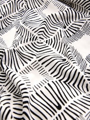 White/Black Twist Short Sleeved T-Shirt Summer Dress - Image 3 of 3
