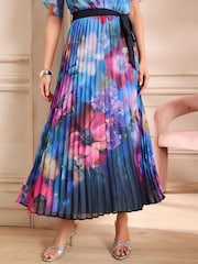 Love & Roses Blue Floral Petite Pleated Petal Sleeve Midi Dress - Image 3 of 5