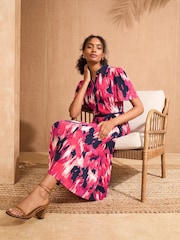 Love & Roses Pink Abstract Printed Jersey Midi Shirt Dress - Image 2 of 4