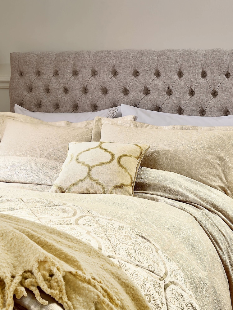 1951 Gold Reza Duvet Cover - Image 2 of 2