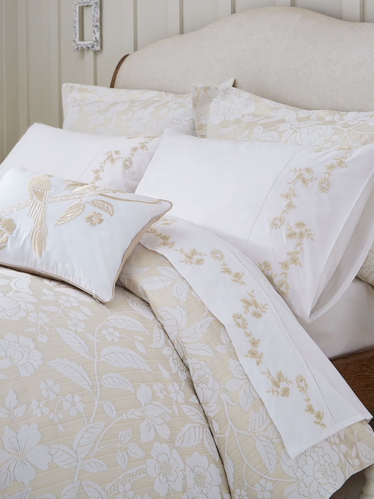 Sanderson Linen Pyramus Duvet Cover and Set - Image 3 of 4