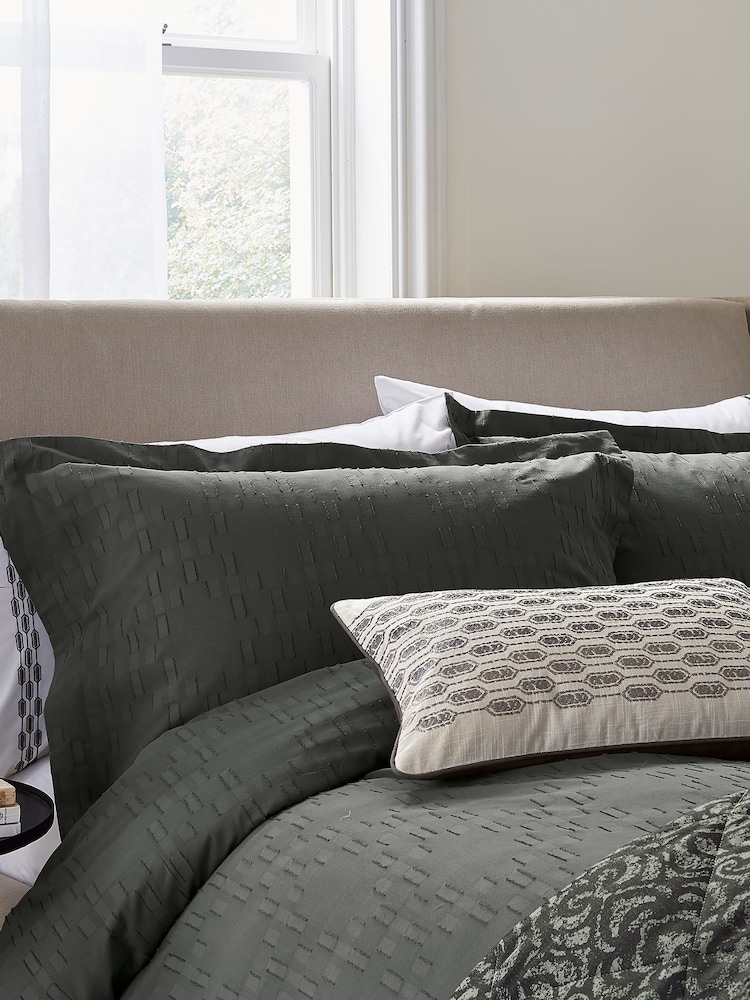 1951 Charcoal Yana 100% Cotton Duvet Cover Set - Image 2 of 6
