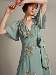 Зеленый - Платье с запахом и отделкой Monsoon Sarah - Image 2 of 5