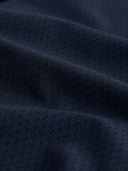 Azul marino - Corte estándar - Camisa con diseño texturizado y ribeteado de fácil cuidado - Imagen 2 de 3