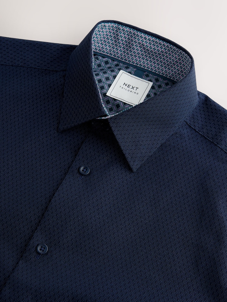 Azul marino - Corte estándar - Camisa con diseño texturizado y ribeteado de fácil cuidado - Imagen 3 de 3