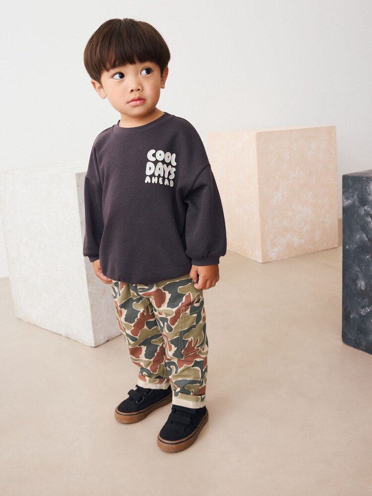 Red/Green Camo Side Pocket Pull On Trousers (3mths-7yrs) - Image 2 of 7